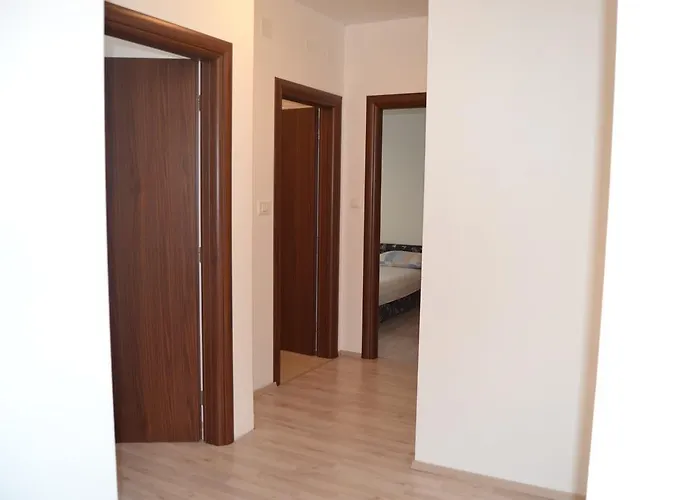 Apartmani Antonio * Brodarica (Sibenik-Knin)